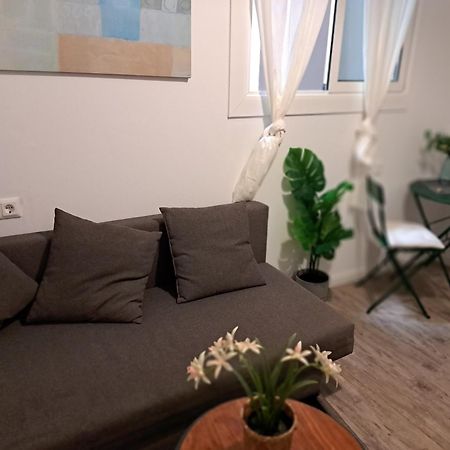 Barcelona Central Apartments Exterior photo