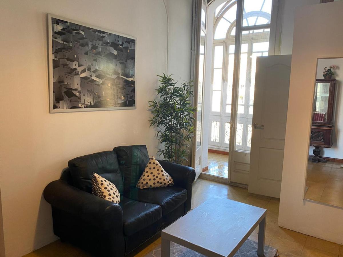 Barcelona Central Apartments Exterior photo