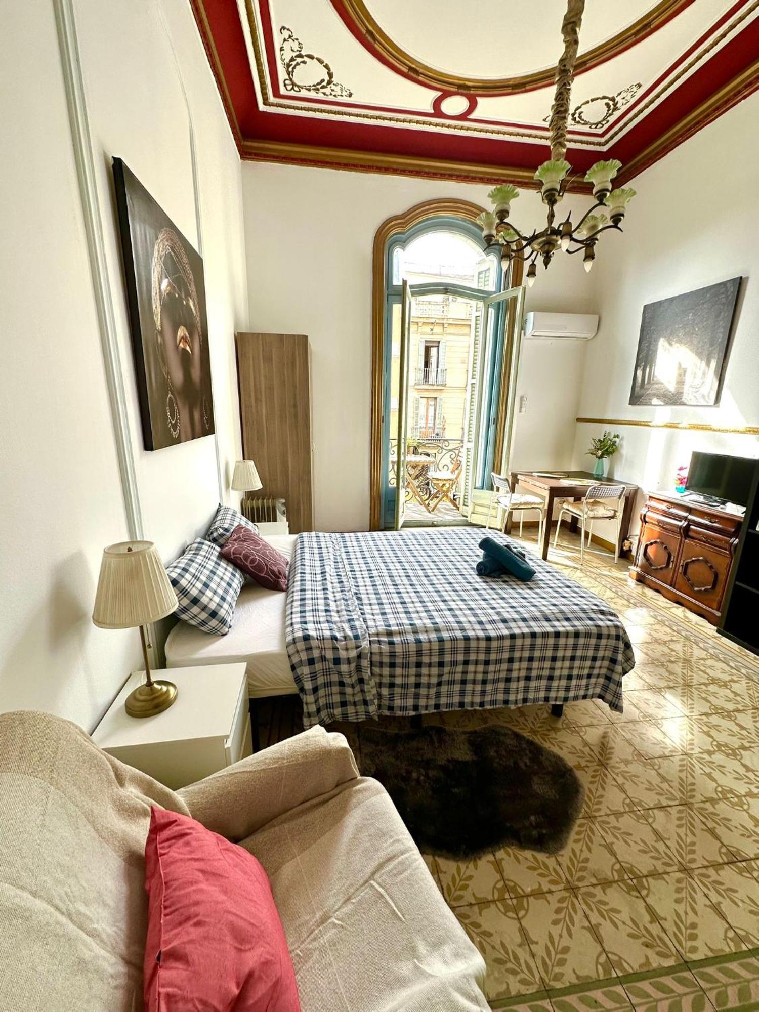 Barcelona Central Apartments Exterior photo