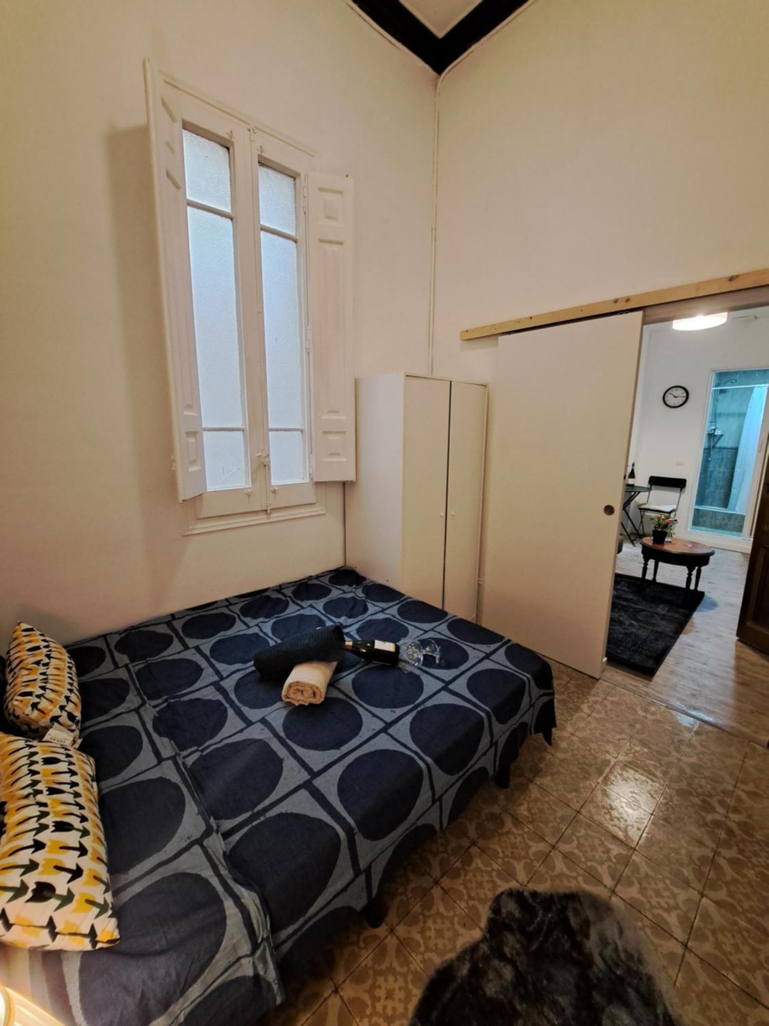 Barcelona Central Apartments Exterior photo
